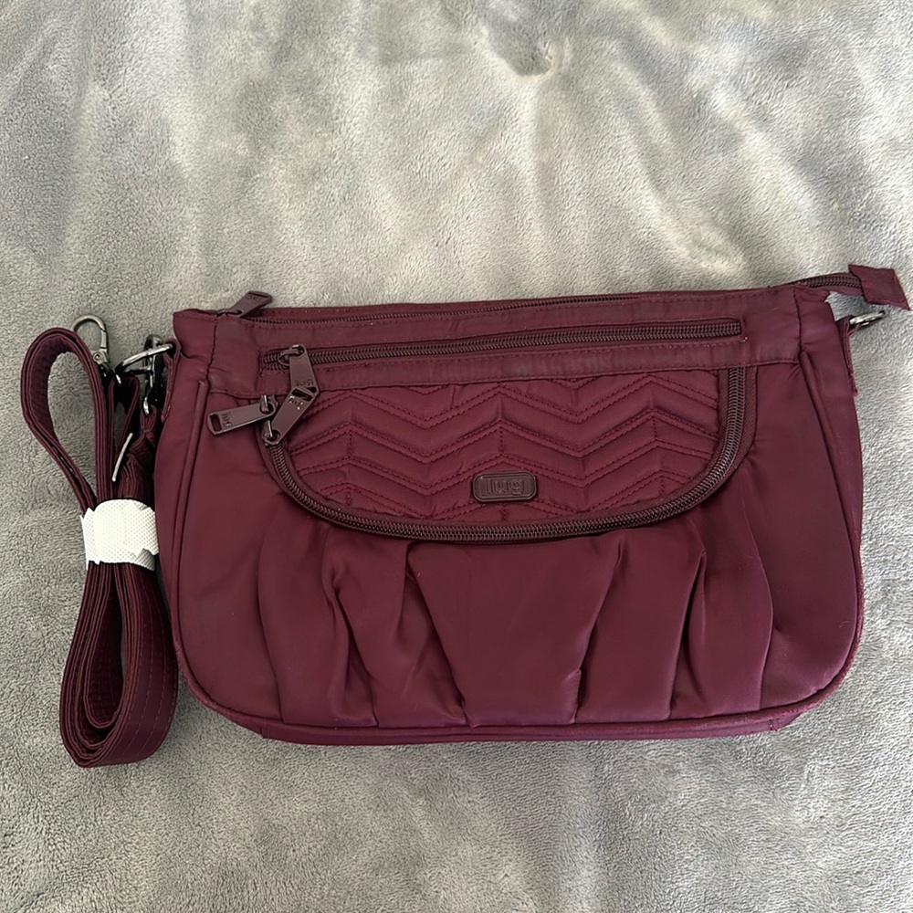 Lug Mambo crossbody in wine color